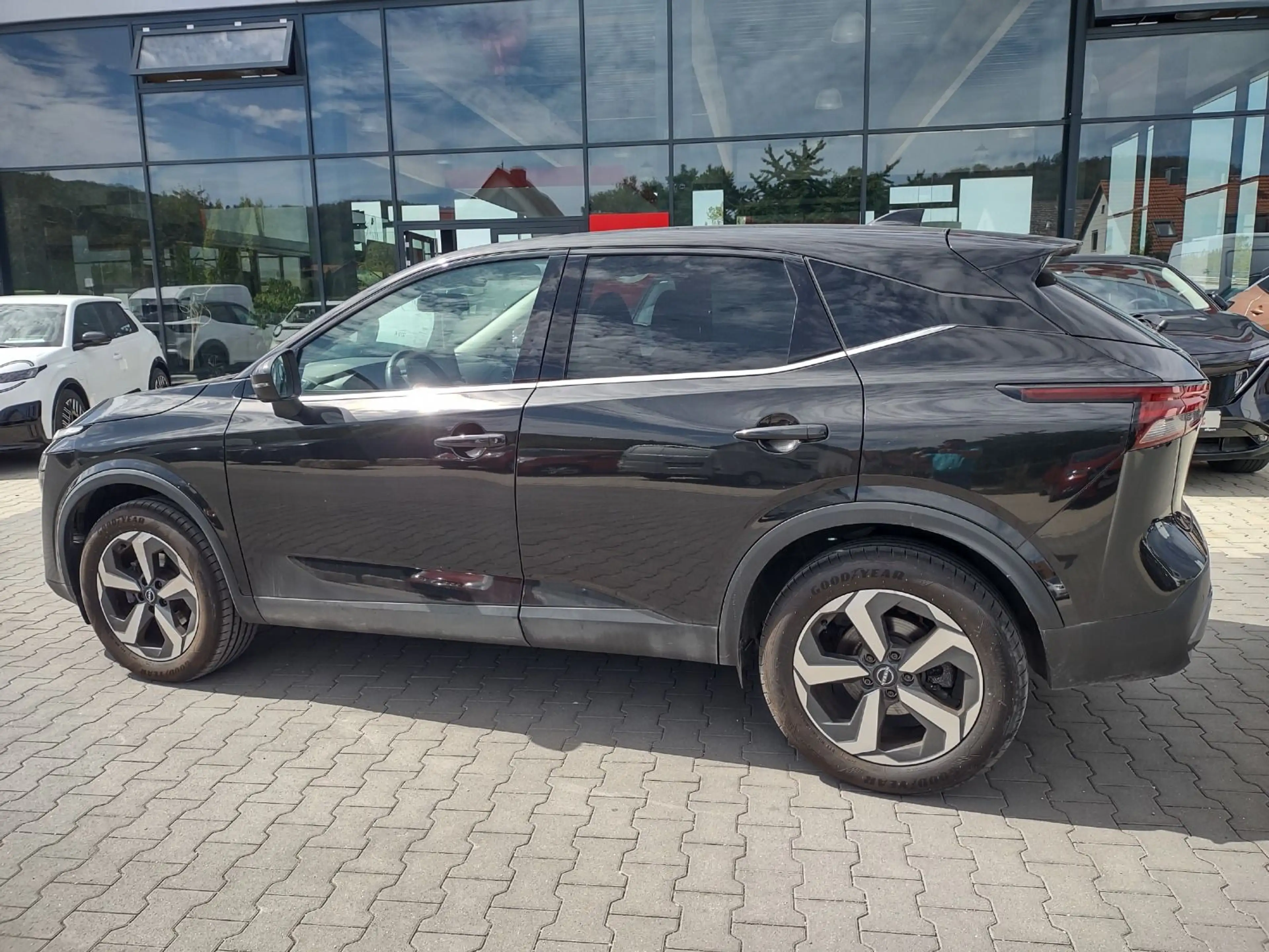 Nissan Qashqai N-Connecta 1.3DIG-T MHEV NAVI / Winter / — photo 6