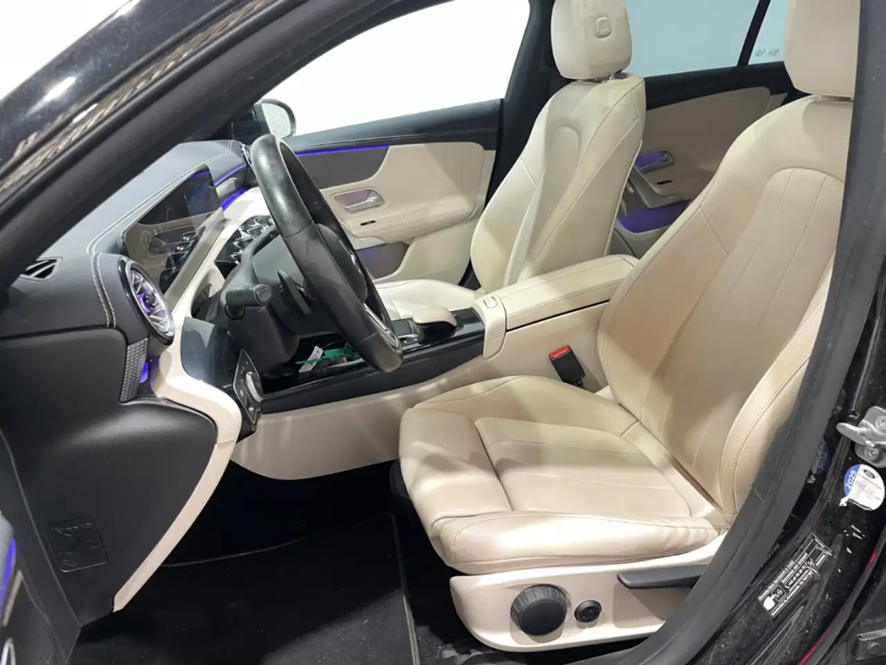 Mercedes-Benz CLA e Automatik LED ACC Pano, миниатюра 6