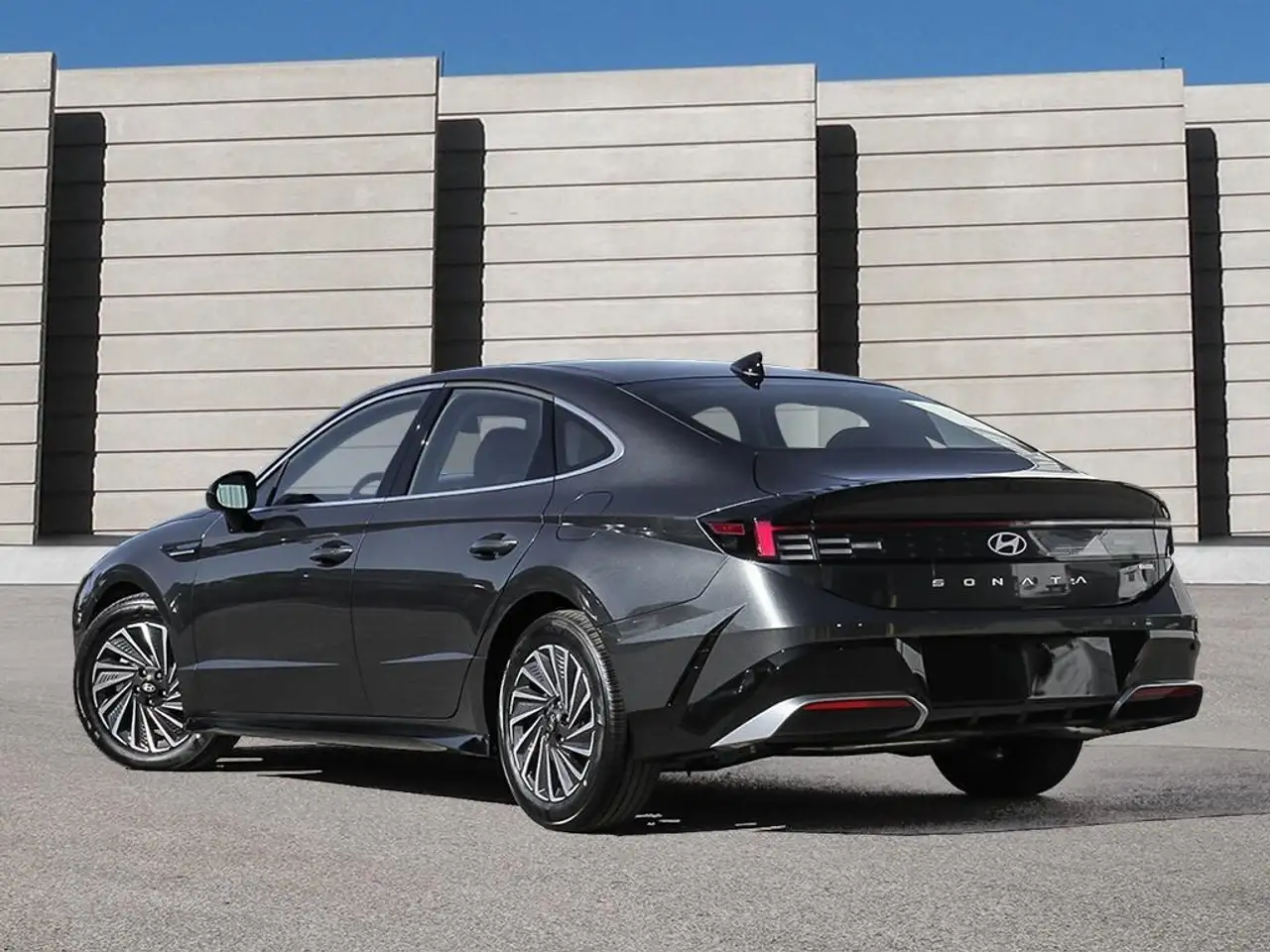 Hyundai SONATA снимка Hyundai SONATA