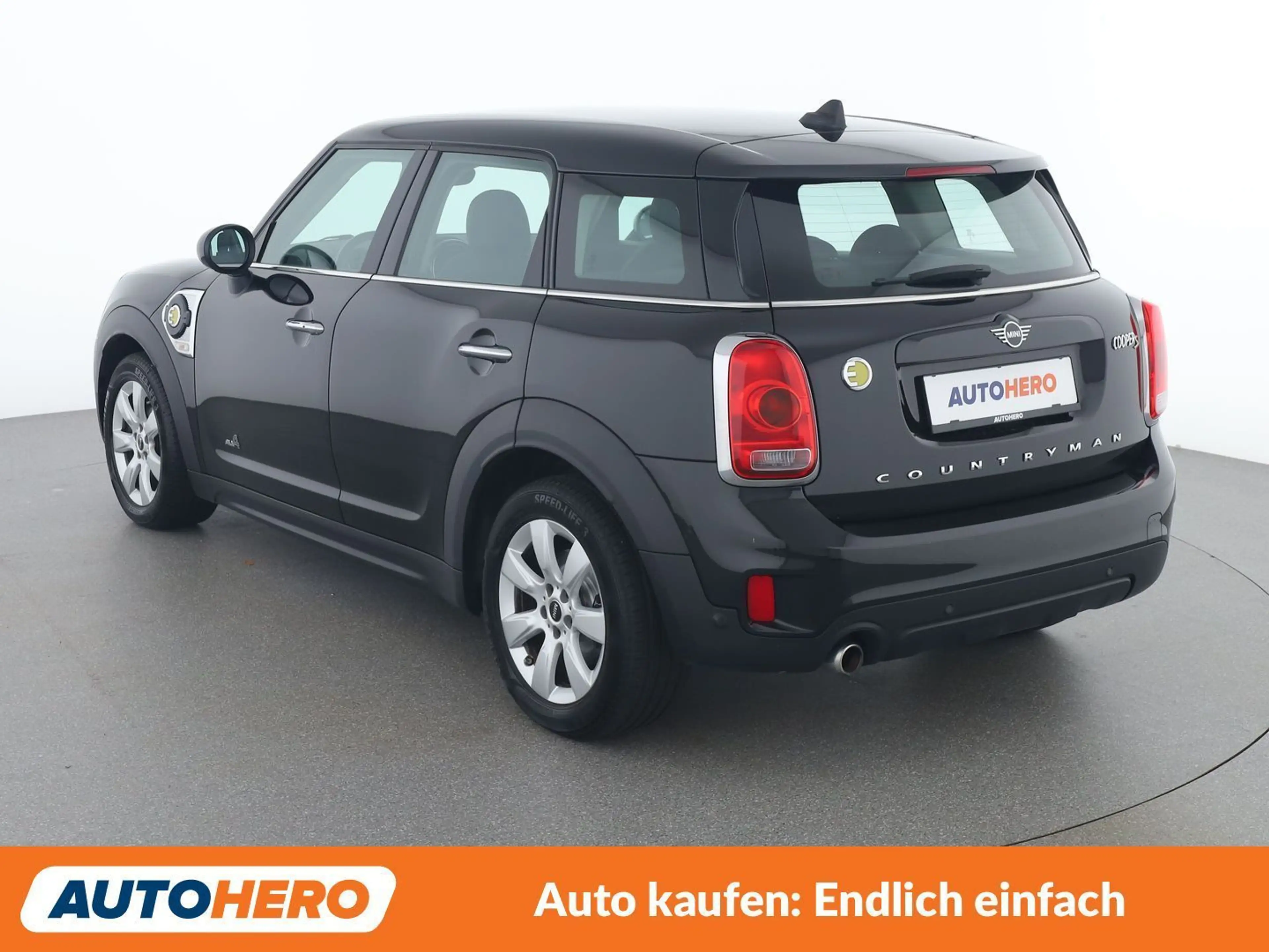 MINI Cooper SE Countryman Cooper S E Hybrid ALL4 — photo 4