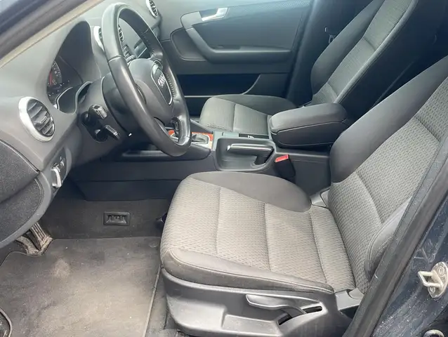 Audi A3 view 9