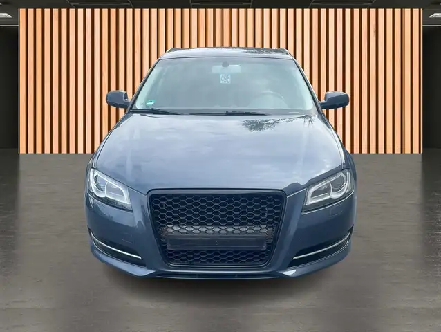 Audi A3 view 7