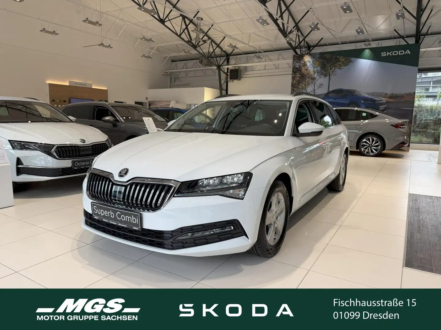 Skoda Superb Combi 2.0 TDI DSG Ambition #NAVI #AHK Weiß - 1