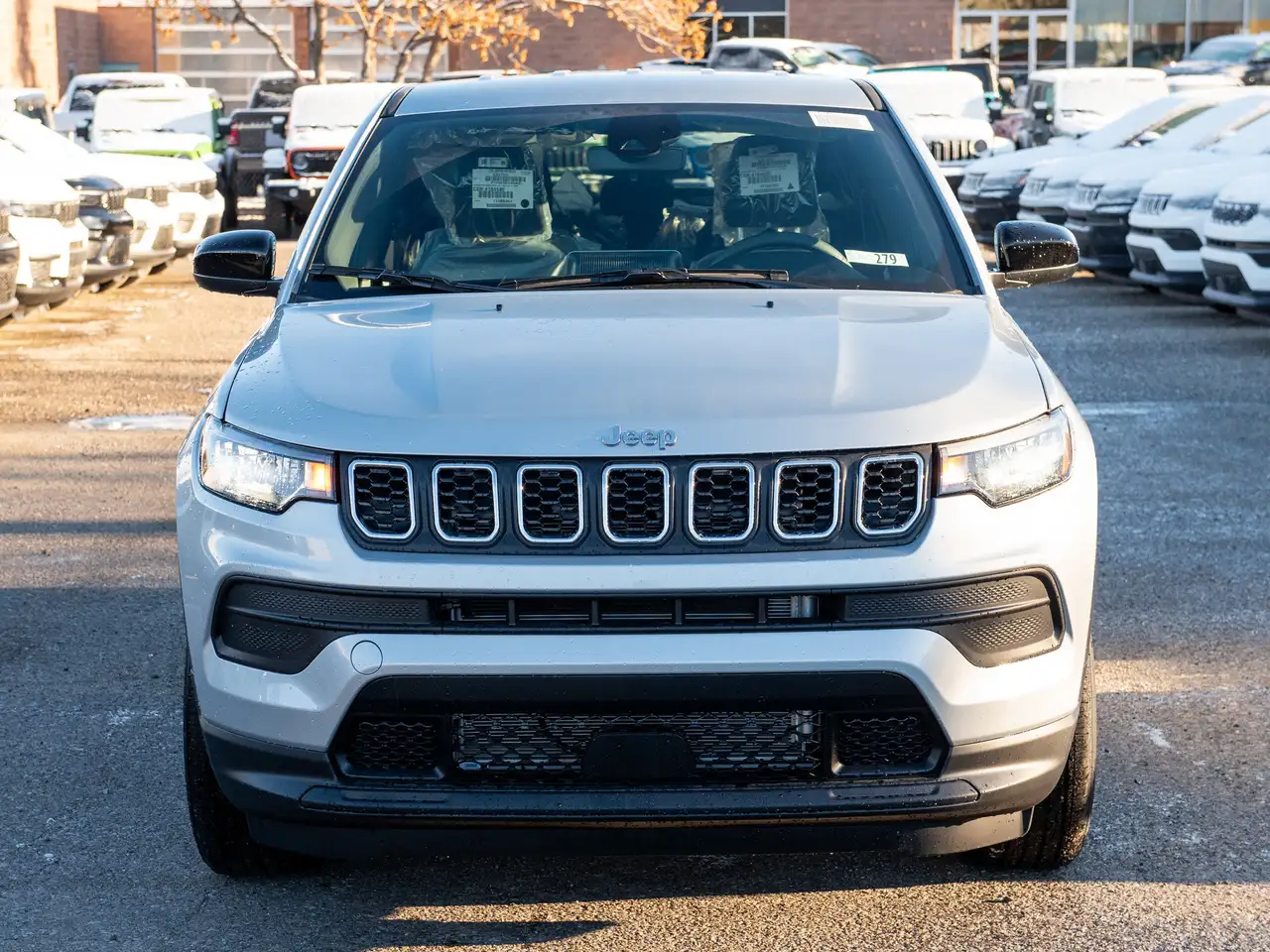 Jeep Compass photo Jeep Compass