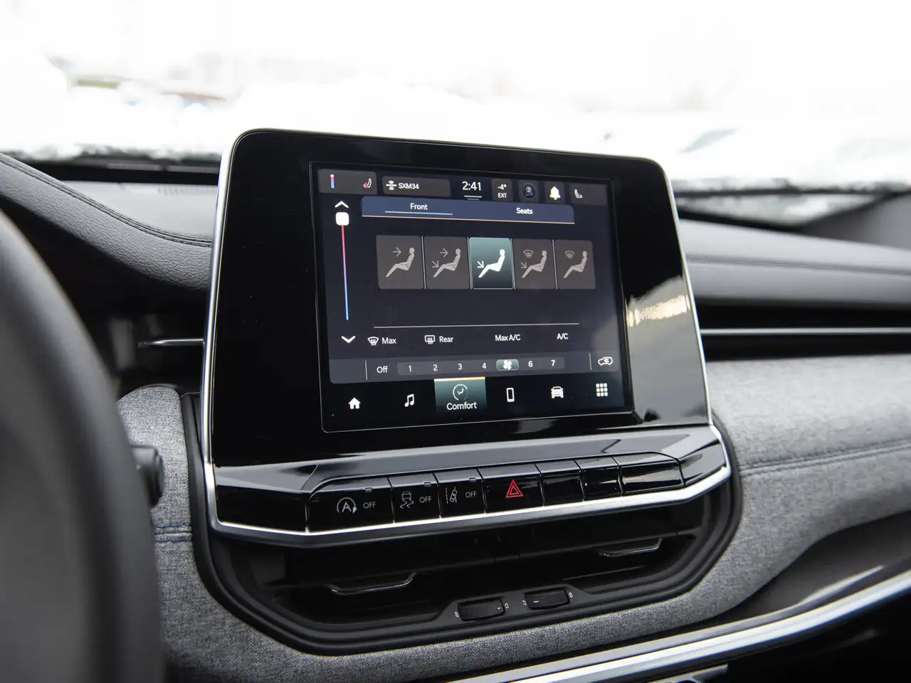 Jeep Compass photo Jeep Compass