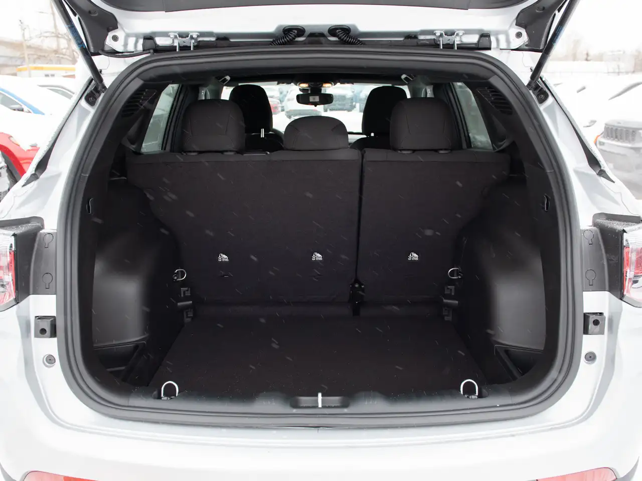 Jeep Compass photo Jeep Compass