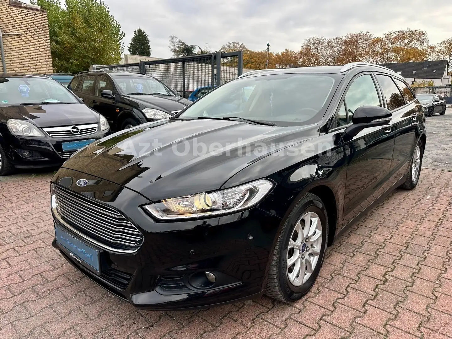 Ford Mondeo Turnier Trend*AUTOMATIK*ZAHNRIEMEN ERN* Schwarz - 2