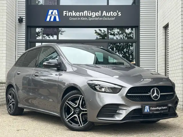 Mercedes-Benz B 250 B250 e AMG-line Night 1ste eig.|Camera |Sfeer |Led