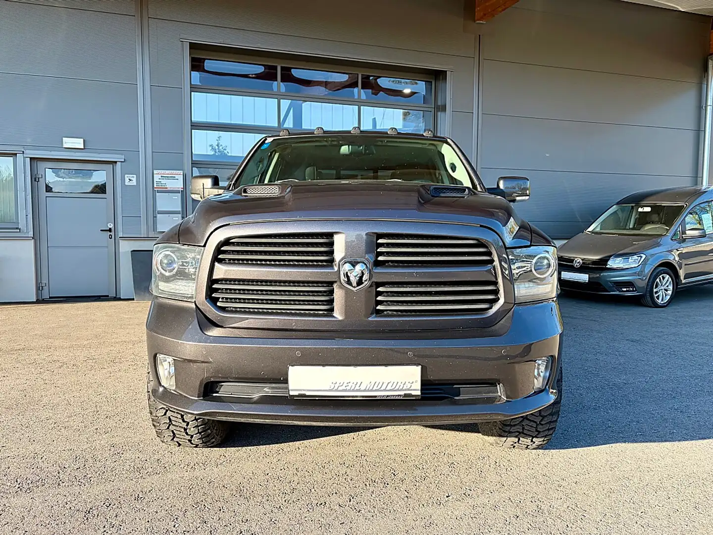 Dodge RAM Ram 1500 Sport Crew Cab *MwSt. ausweisbar* Grau - 2
