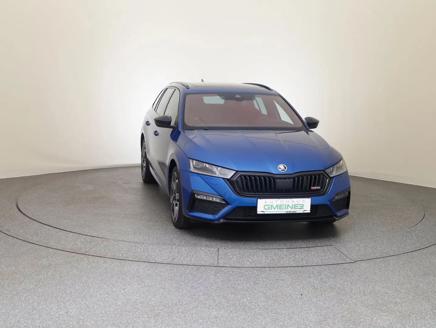 Skoda Octavia RS iV 245 DSG Blau - 2