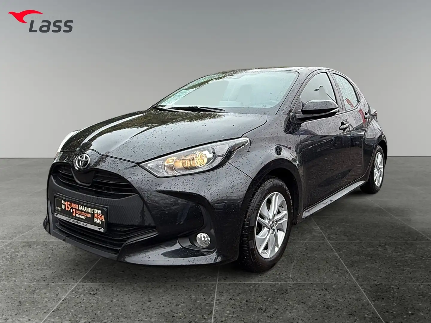 Toyota Yaris 1.5 Business Sitzheizung ACC Kamera GJR Schwarz - 2
