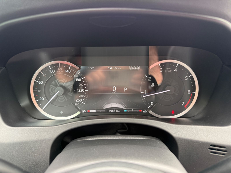 Jaguar XE R-DYNAMIC S Aut Leder Kamera LED DAB Navi SH — photo 9