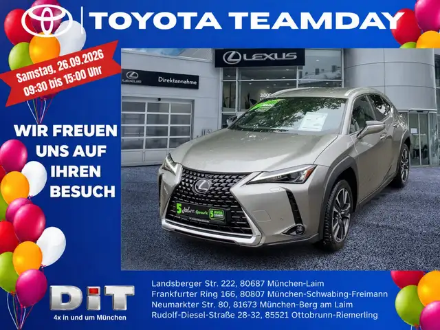 Lexus UX