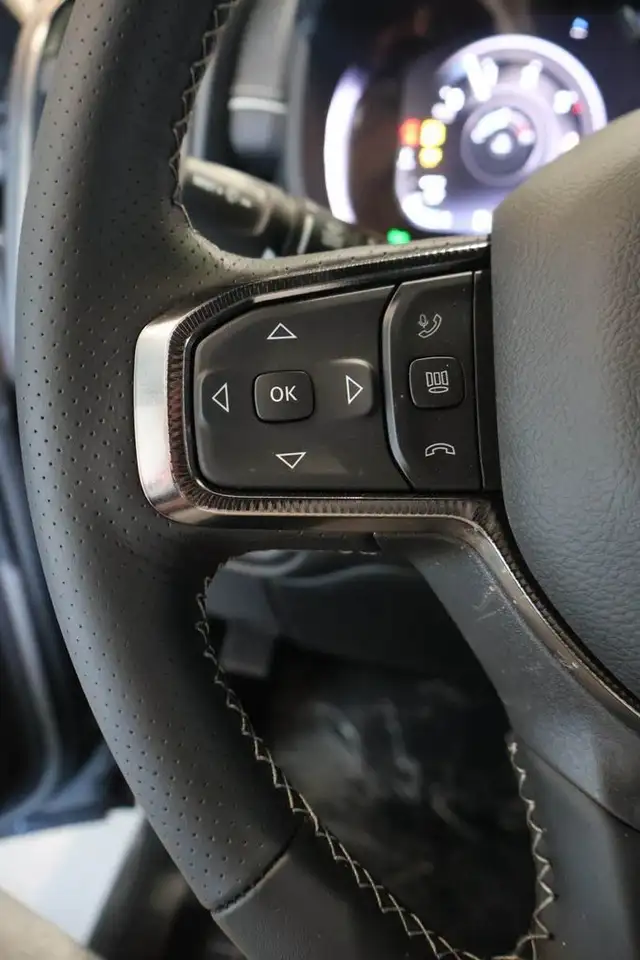 RAM 2500 снимка RAM 2500