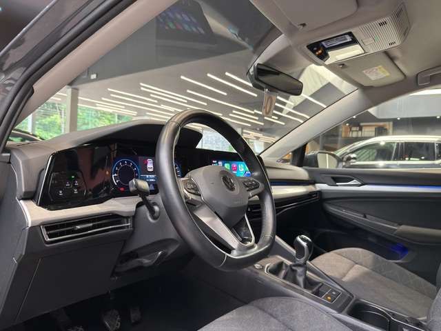 Volkswagen Golf — photo 13