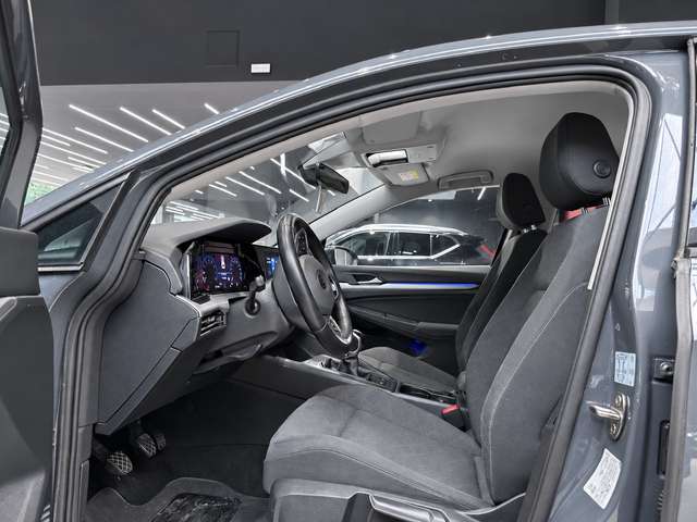 Volkswagen Golf — photo 12