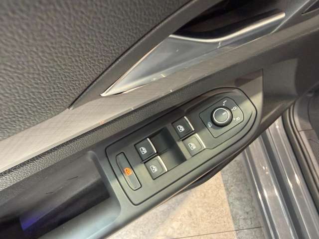 Volkswagen Golf — photo 19