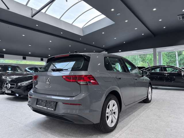 Volkswagen Golf — photo 9