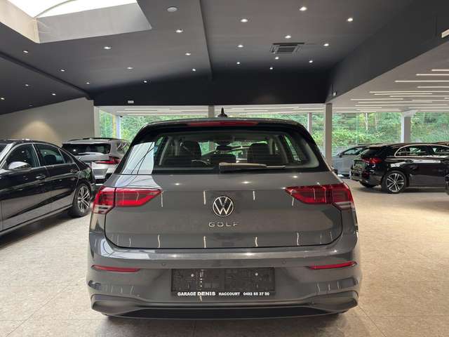 Volkswagen Golf — photo 8