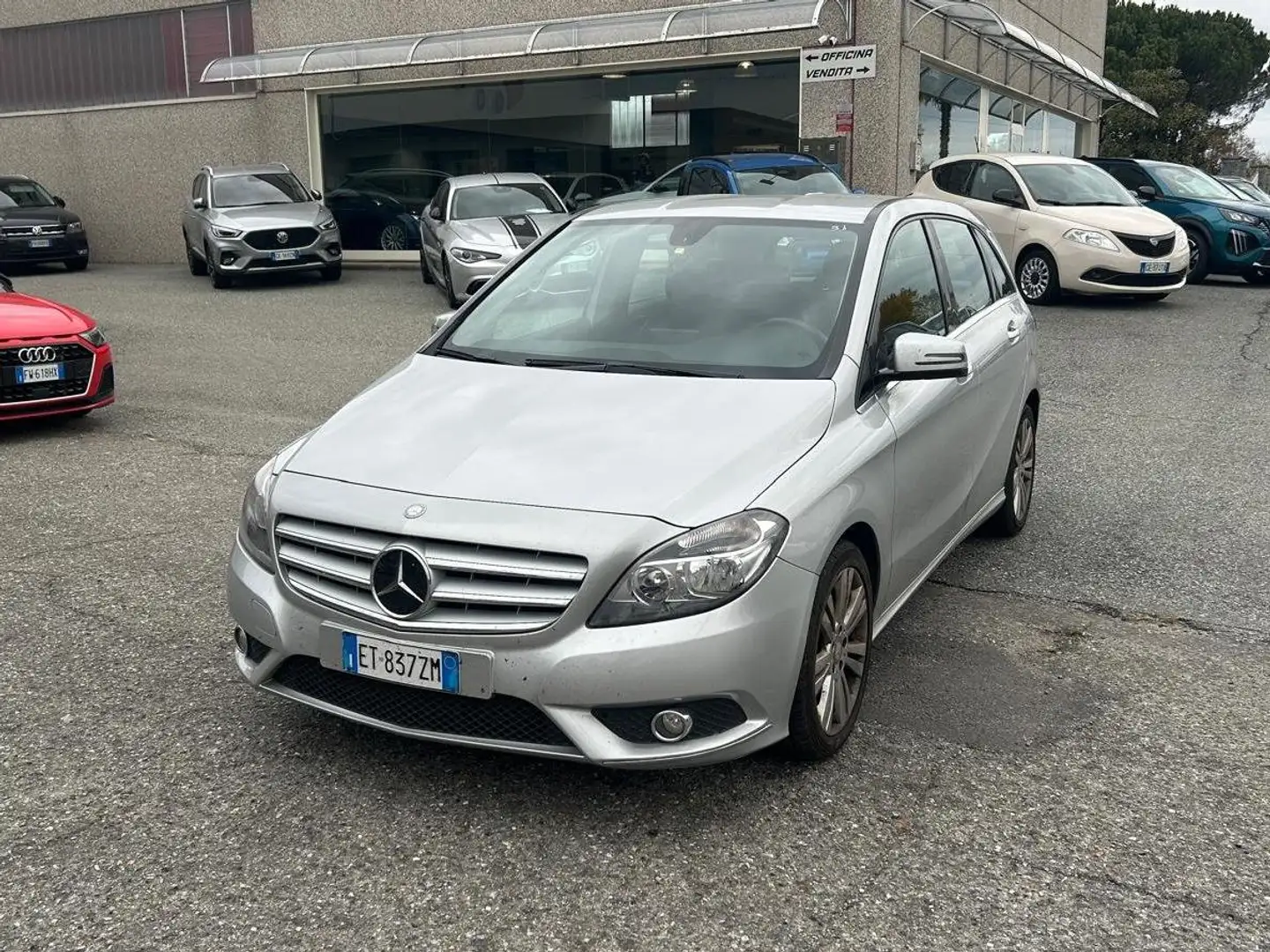 Mercedes-Benz B 180 Classe B - T246 cdi be Executive Argent - 2