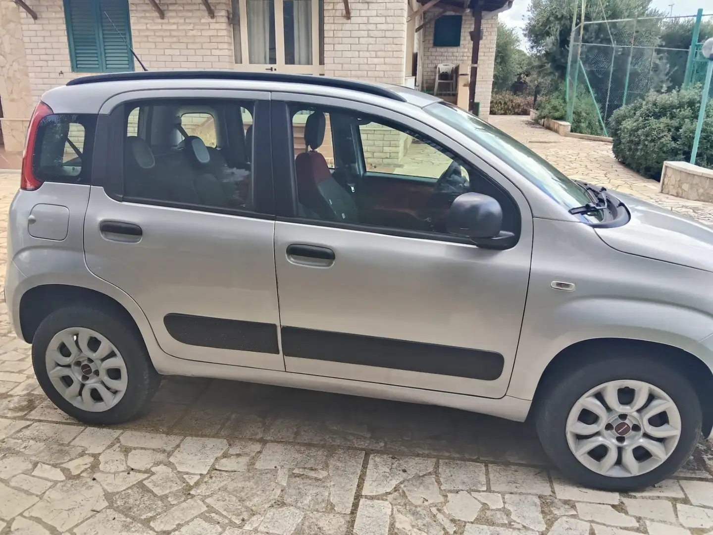 Fiat Panda 0.9 t.air t. natural power Lounge 80cv - 1