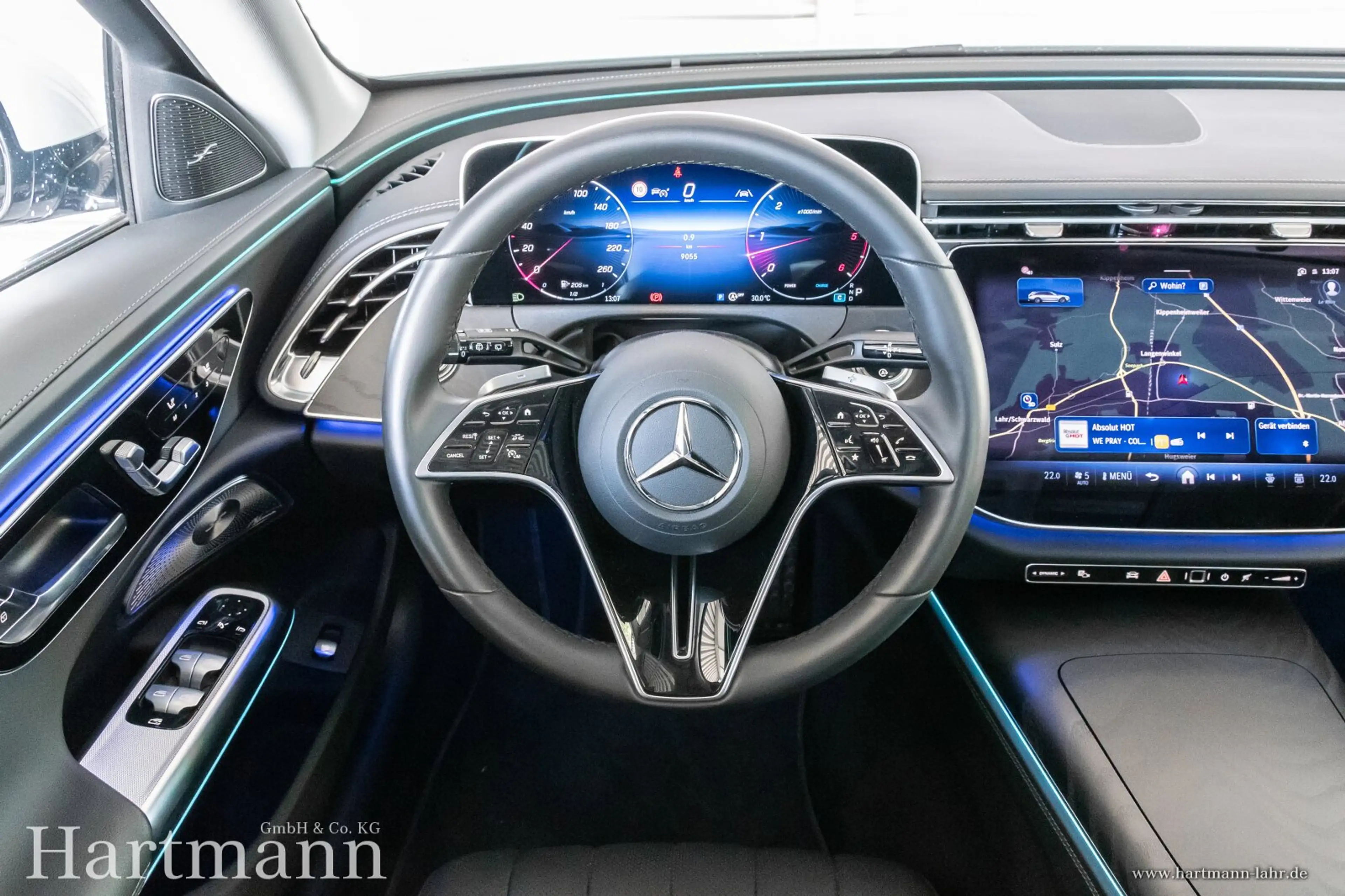 Mercedes-Benz E 450 E 450 d T 4M All-Terrain Premium Panorama AHK — photo 9