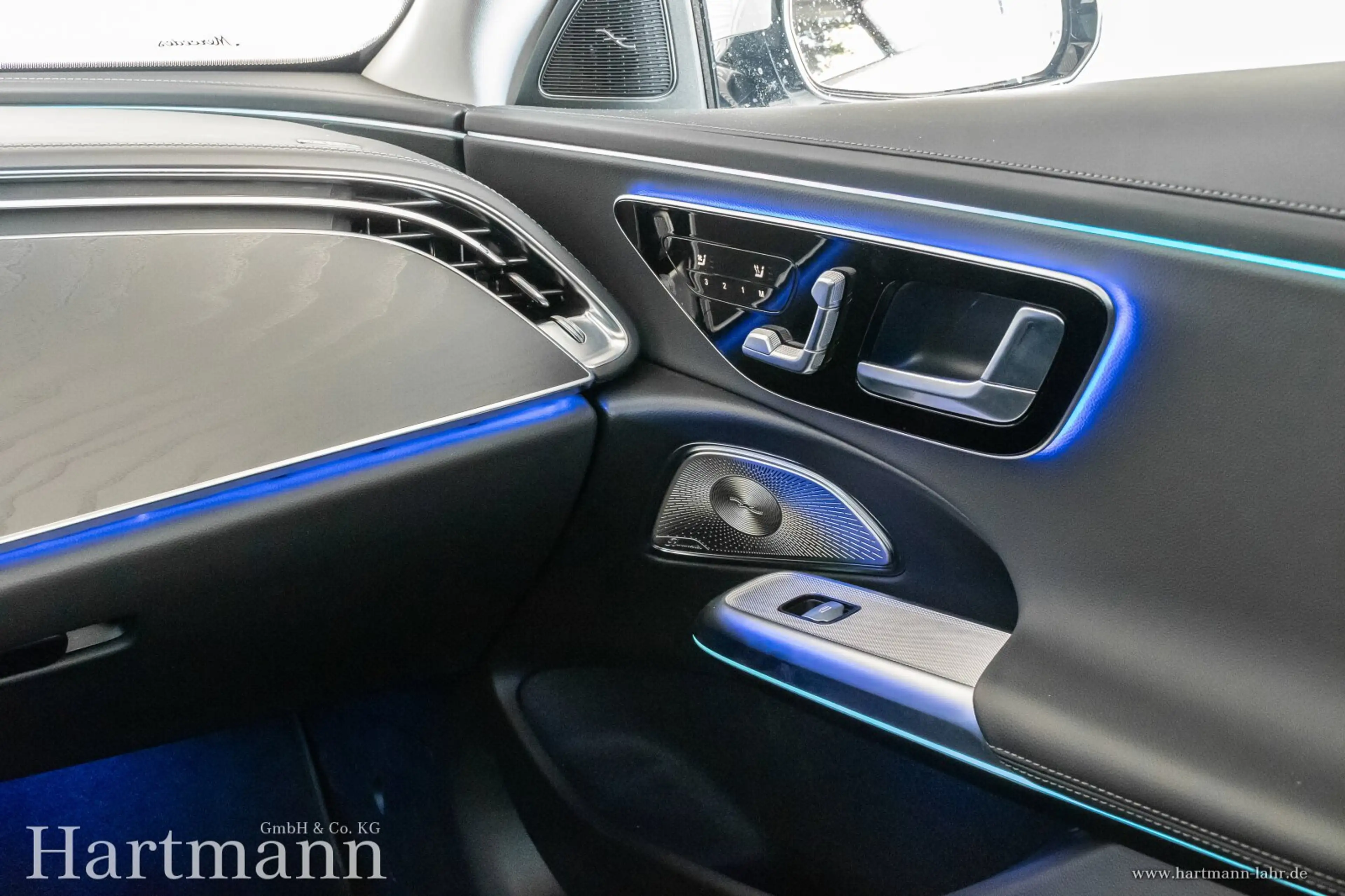 Mercedes-Benz E 450 E 450 d T 4M All-Terrain Premium Panorama AHK — photo 10