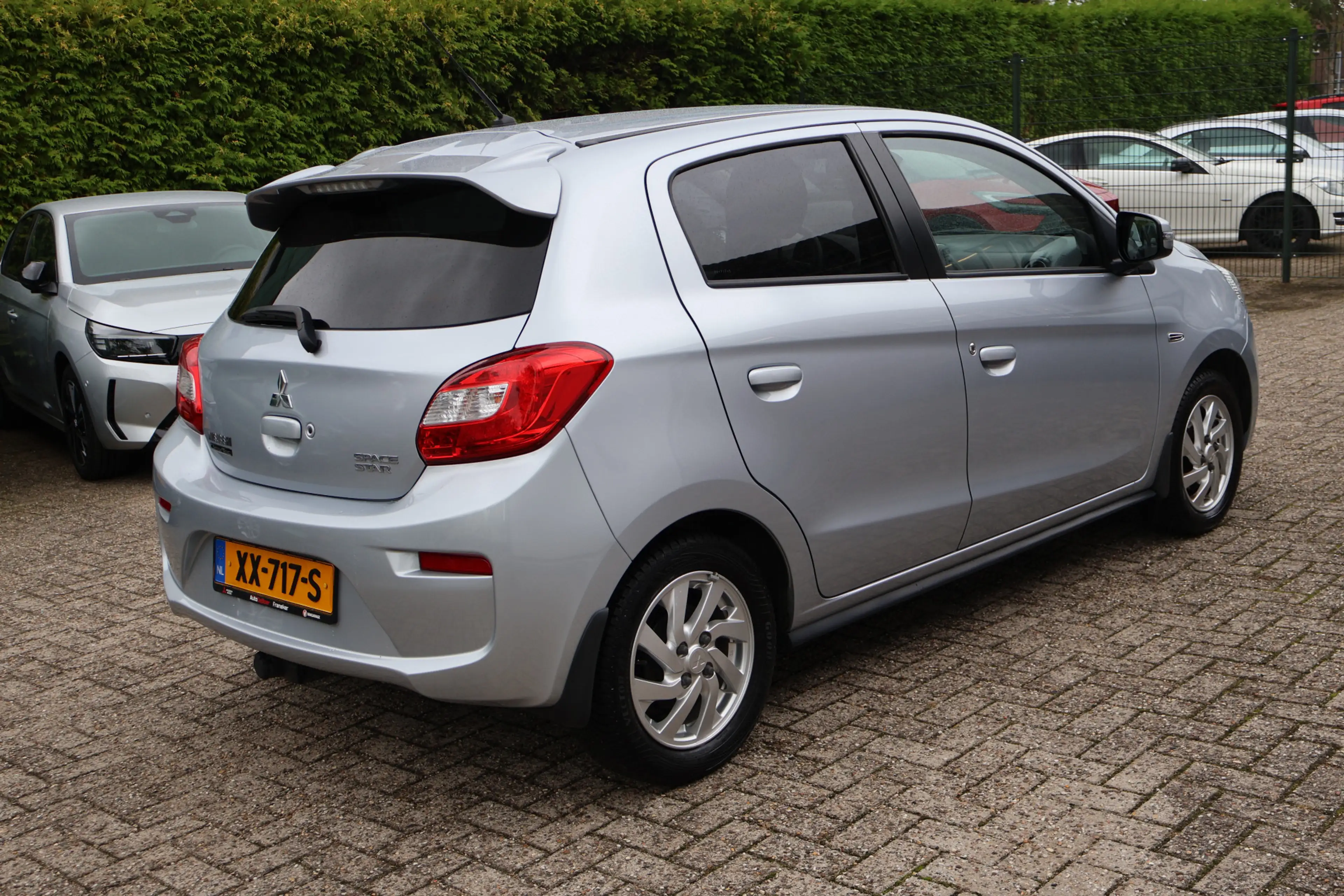 Mitsubishi Space Star 1.2 Adv. Autom. / NL-Auto / Clima / Luxe uitv. — photo 16