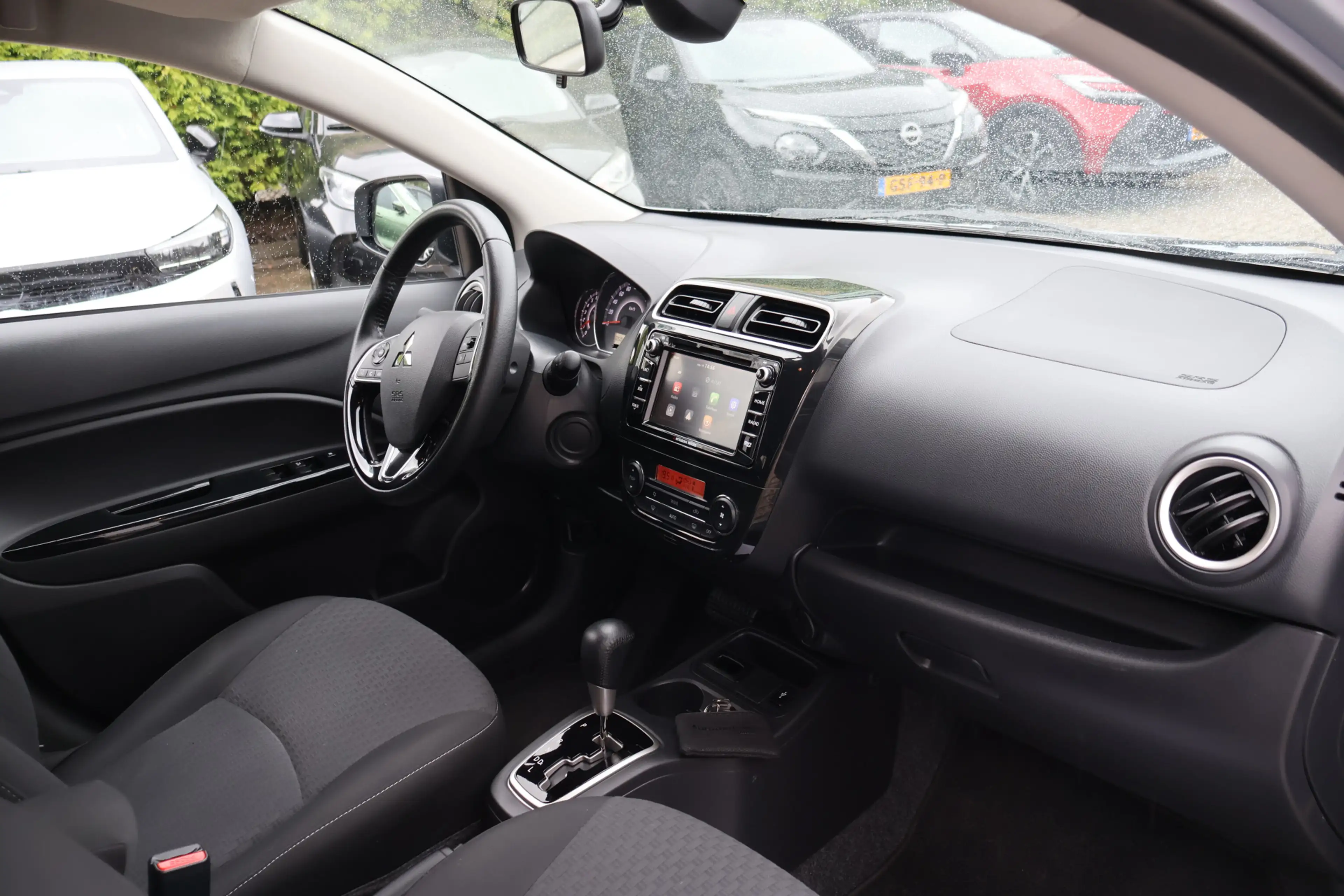 Mitsubishi Space Star 1.2 Adv. Autom. / NL-Auto / Clima / Luxe uitv. — photo 3