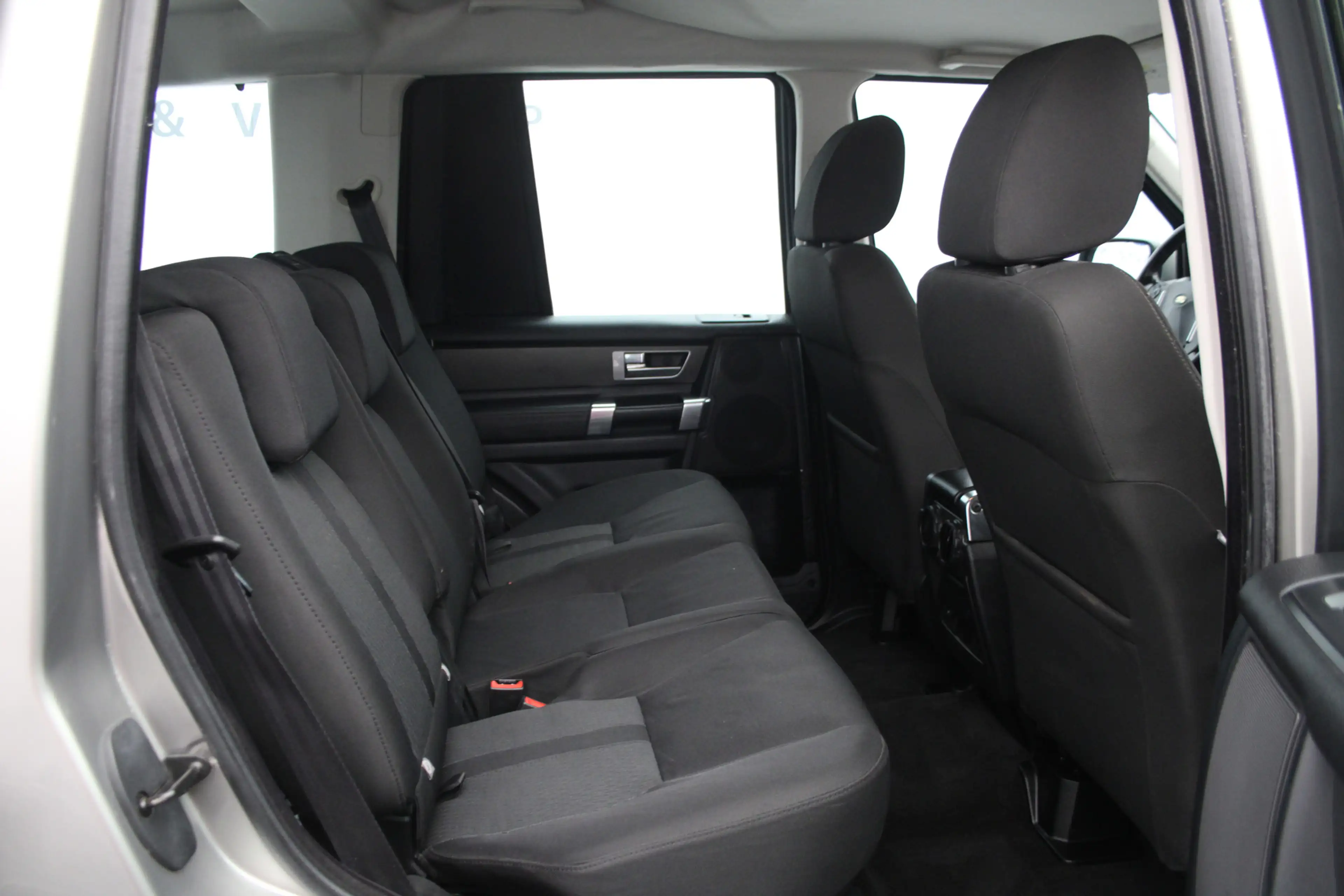 Land Rover Discovery 2.7 TDV6 SE keurige 5-zitter met 3500kg trekgewich — photo 14