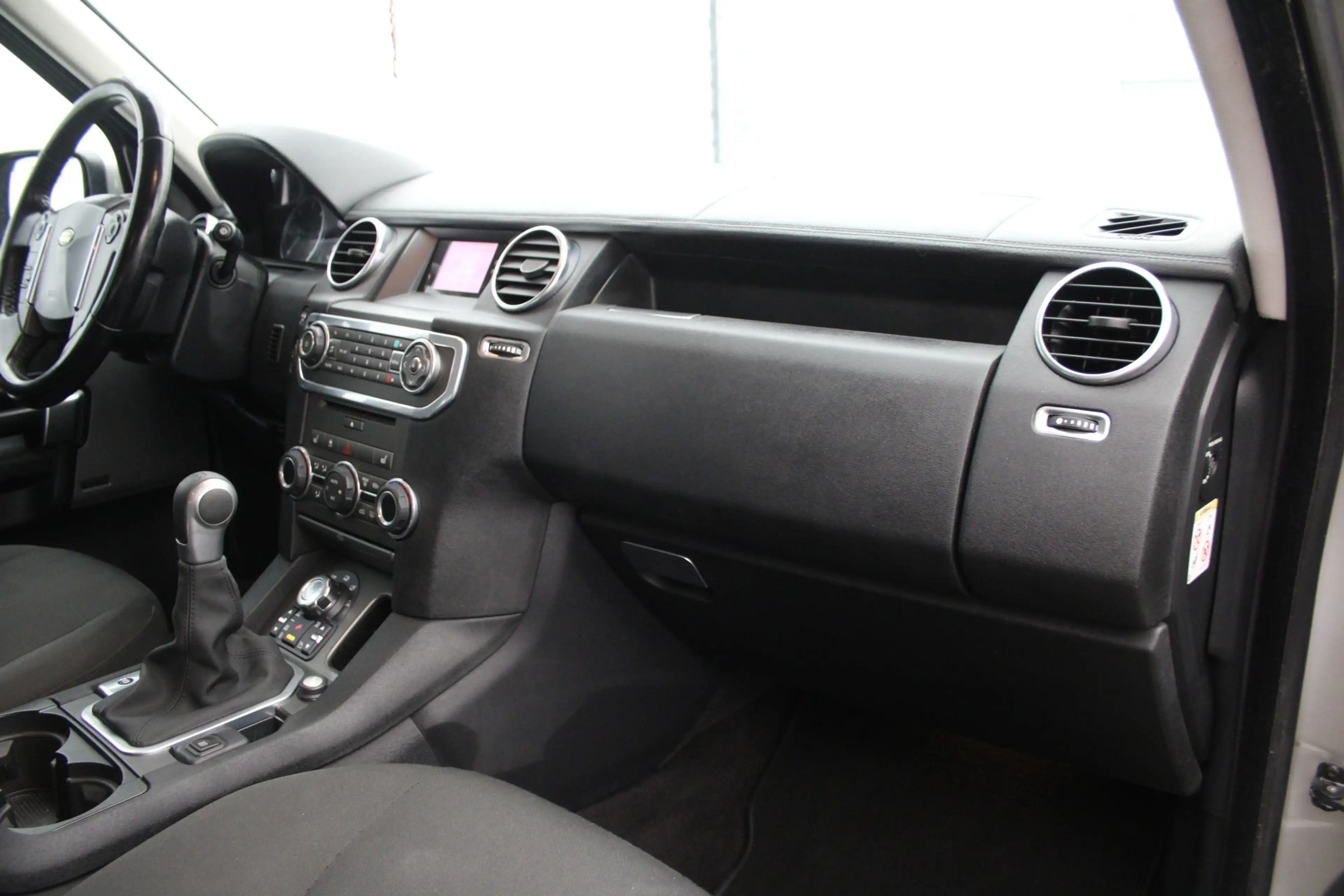 Land Rover Discovery 2.7 TDV6 SE keurige 5-zitter met 3500kg trekgewich — photo 12