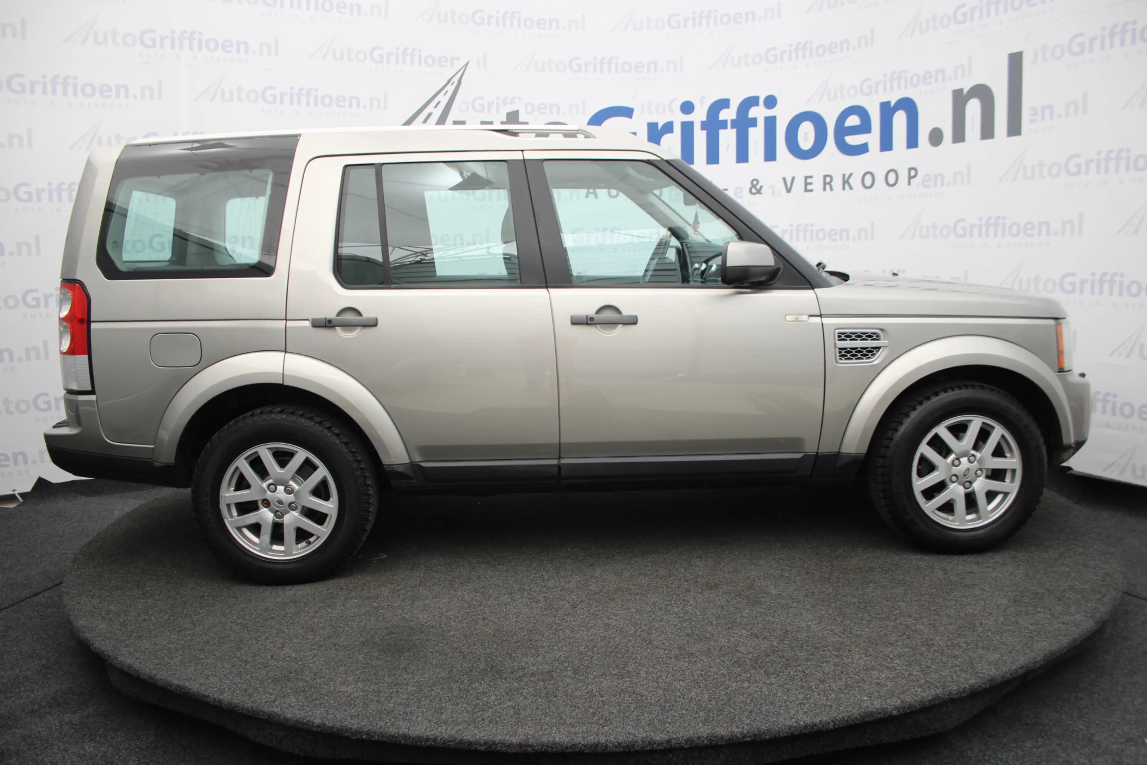 Land Rover Discovery 2.7 TDV6 SE keurige 5-zitter met 3500kg trekgewich — photo 6