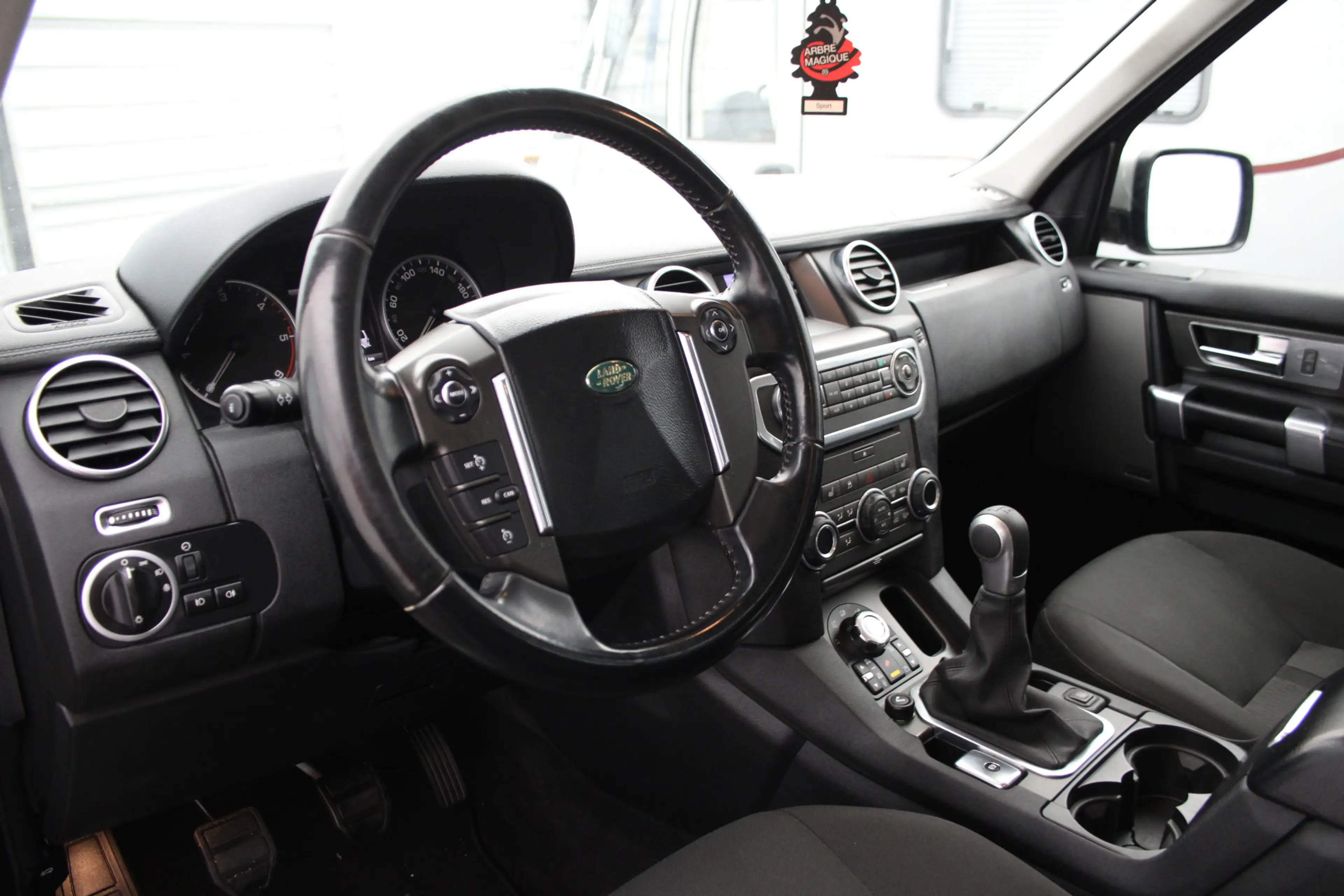 Land Rover Discovery 2.7 TDV6 SE keurige 5-zitter met 3500kg trekgewich — photo 10