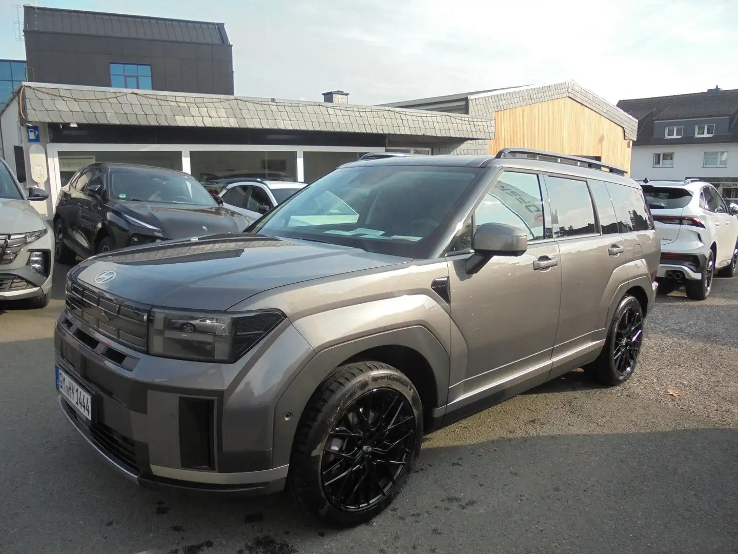 Hyundai SANTA FE 1.6 T-GDI  HEV Intro 4WD Grau - 1