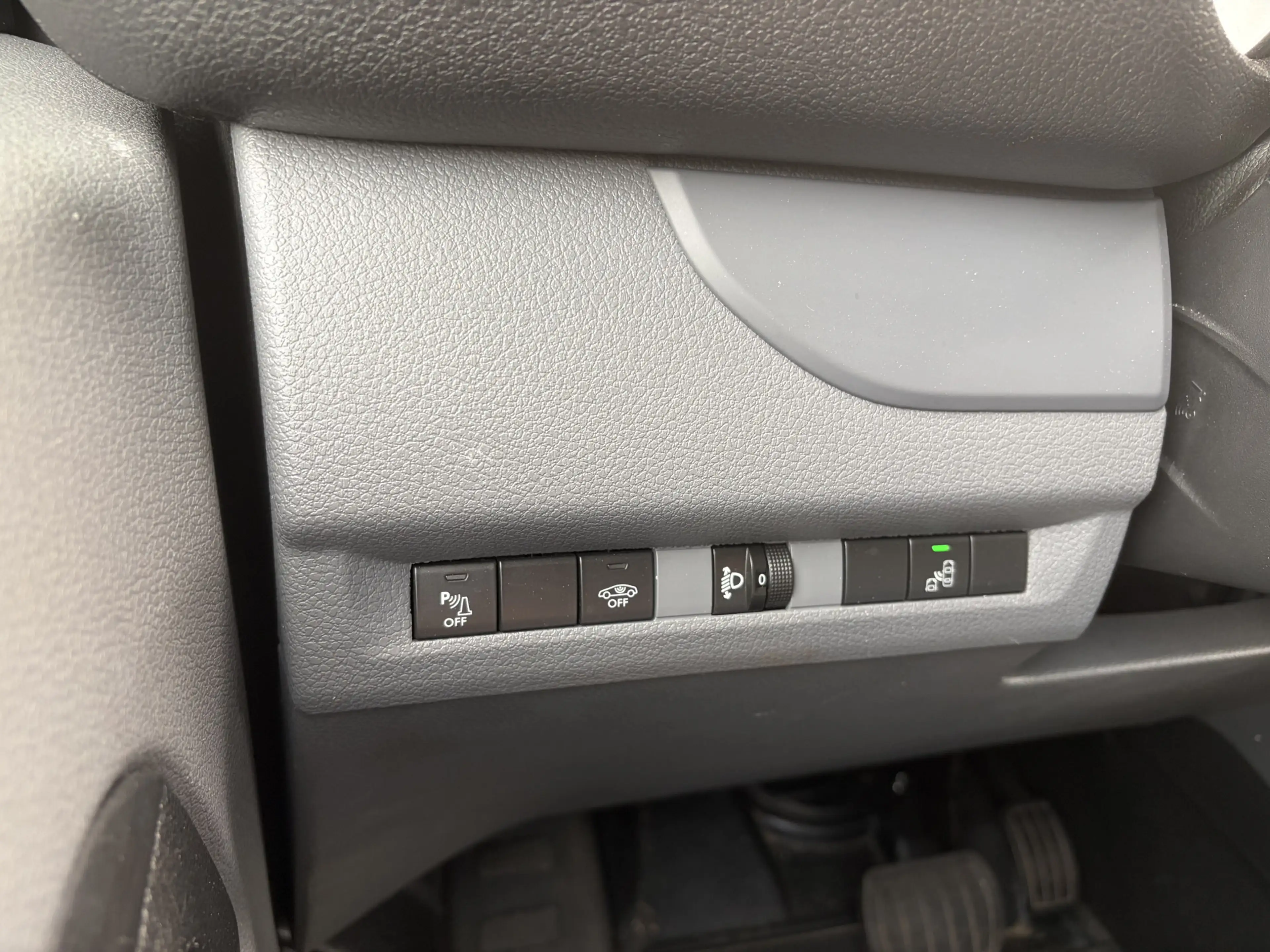 Peugeot Expert 2.0 BlueHDI 120PK Automaat Compact Premium -- Expo — photo 12