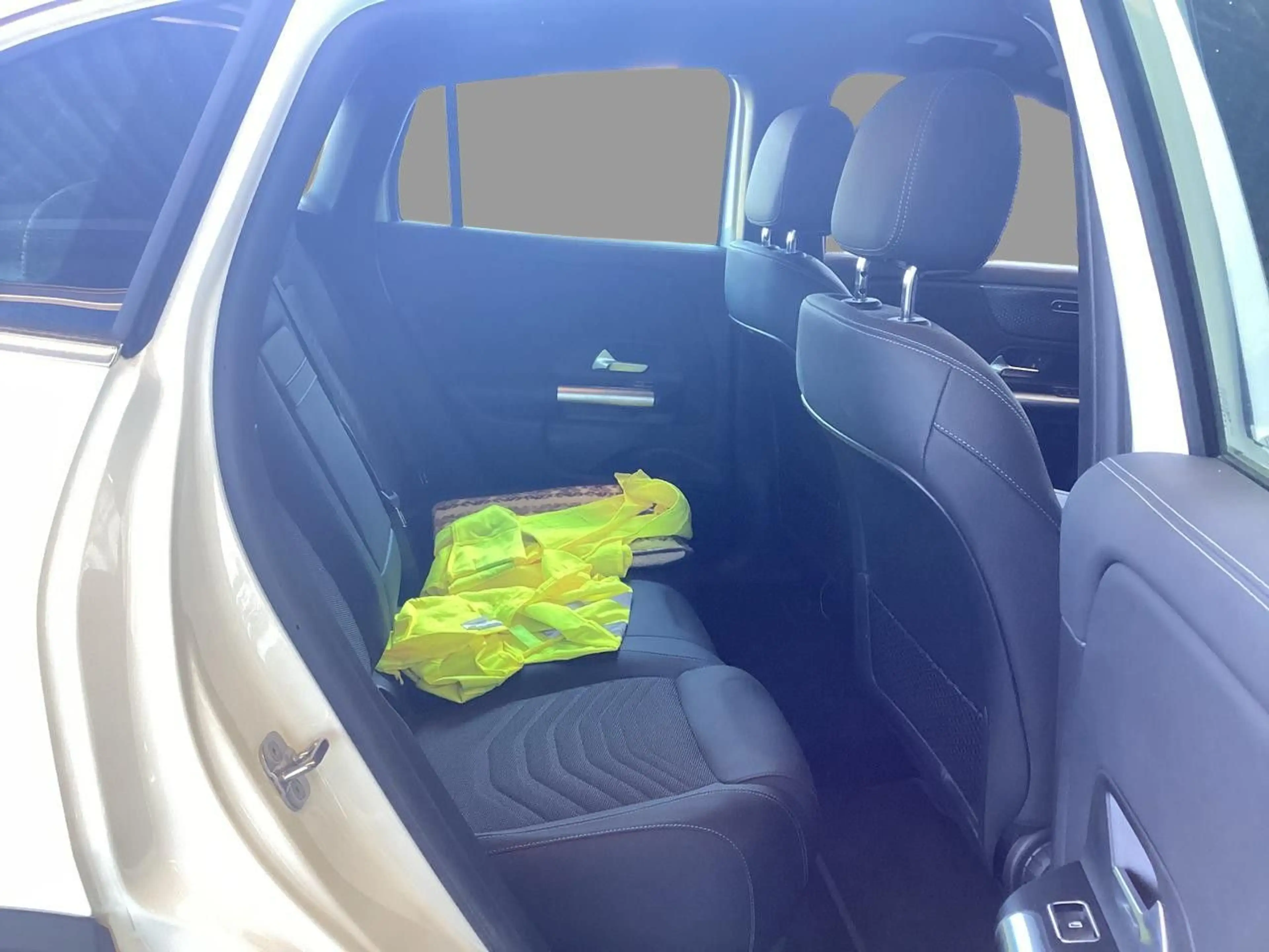 Mercedes-Benz EQA 250+ PROGRESSIVE+TOTW+AMBIENTE+STDHZ+KAM+LED — photo 8