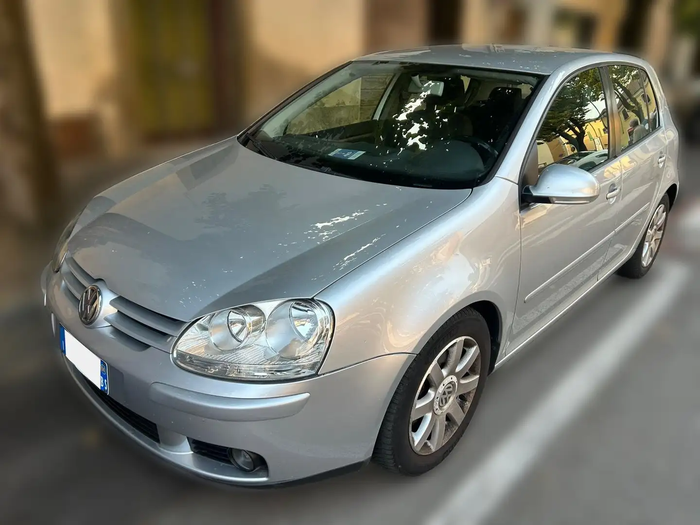 Volkswagen Golf 5p 1.6 fsi - ANCHE PER NEOPATENTATI Grigio - 1