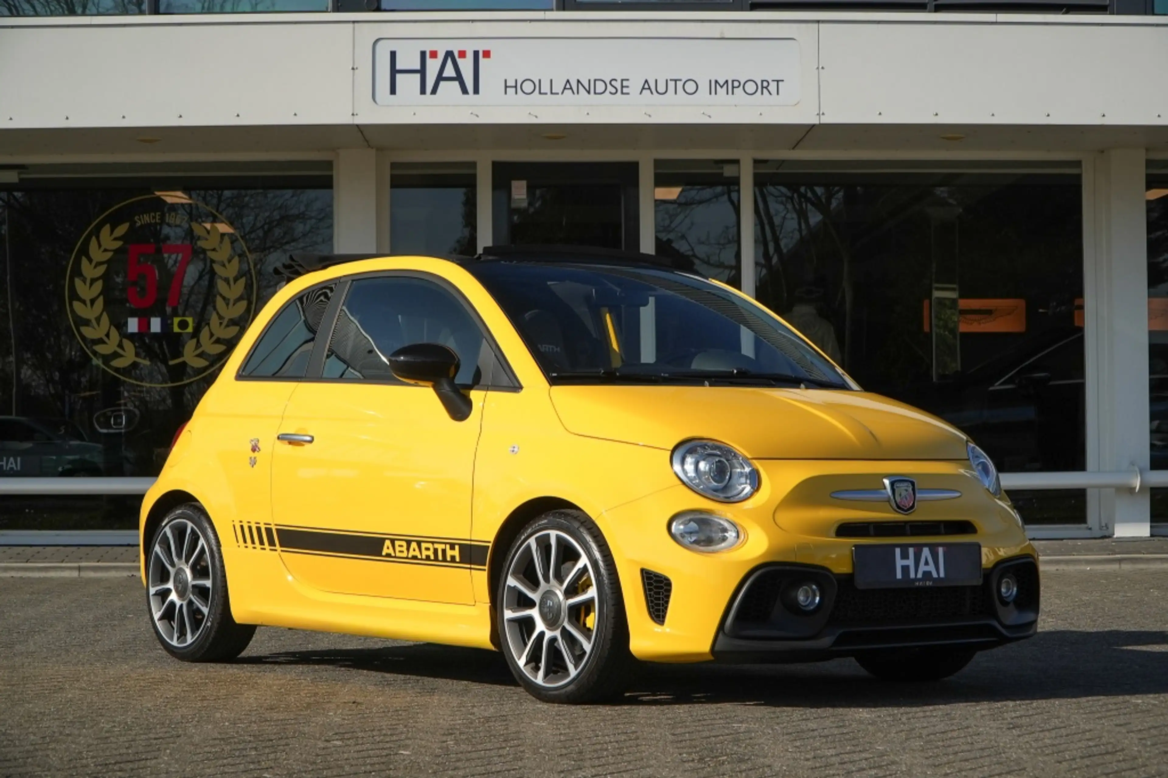 Abarth 595C 1.4 T-Jet I 165 Turismo 70th Anniversary — photo 12