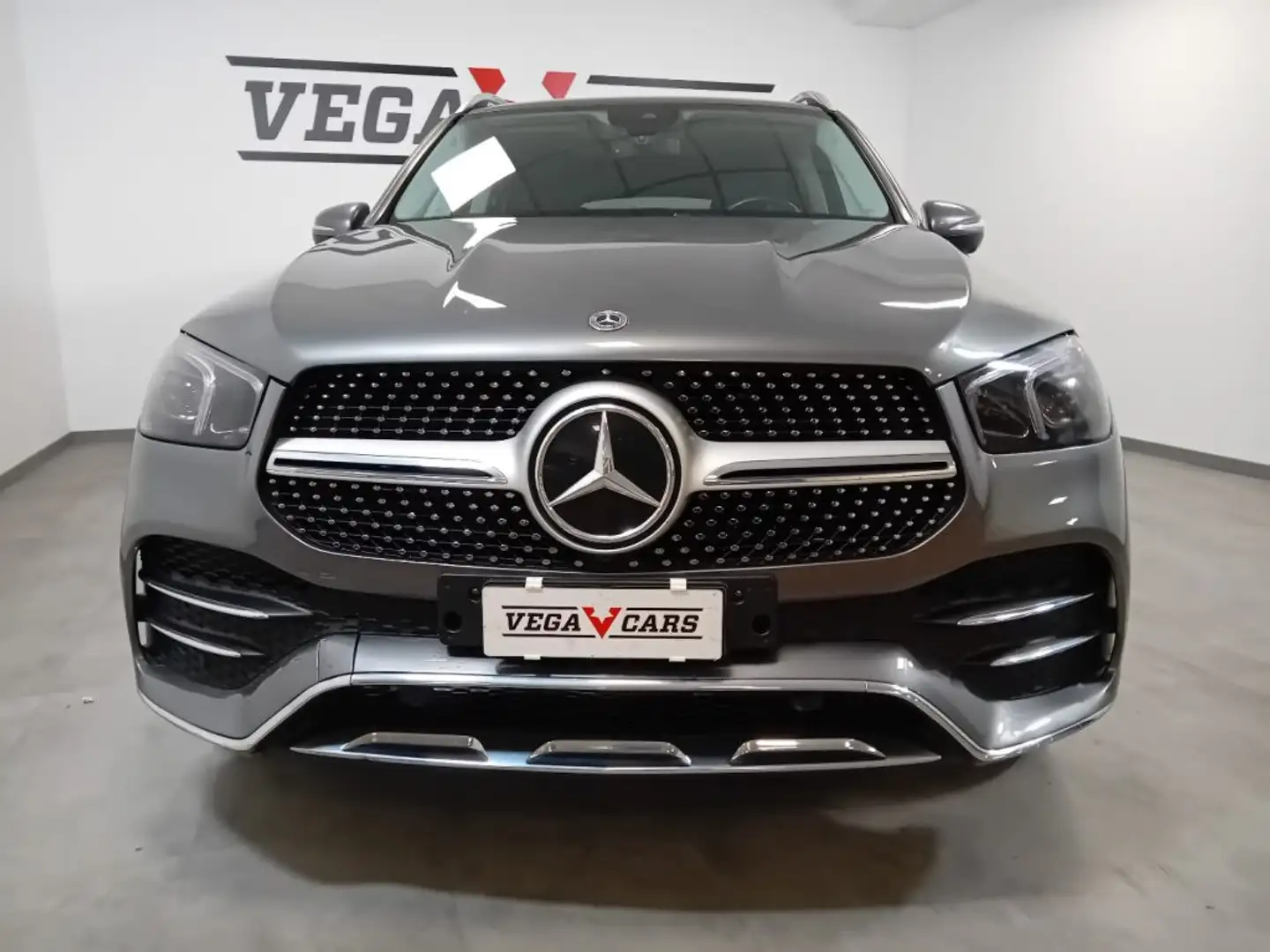 Mercedes-Benz GLE 350 de hybrid EQ 4Matic AMG Line Premium Plus Grau - 2