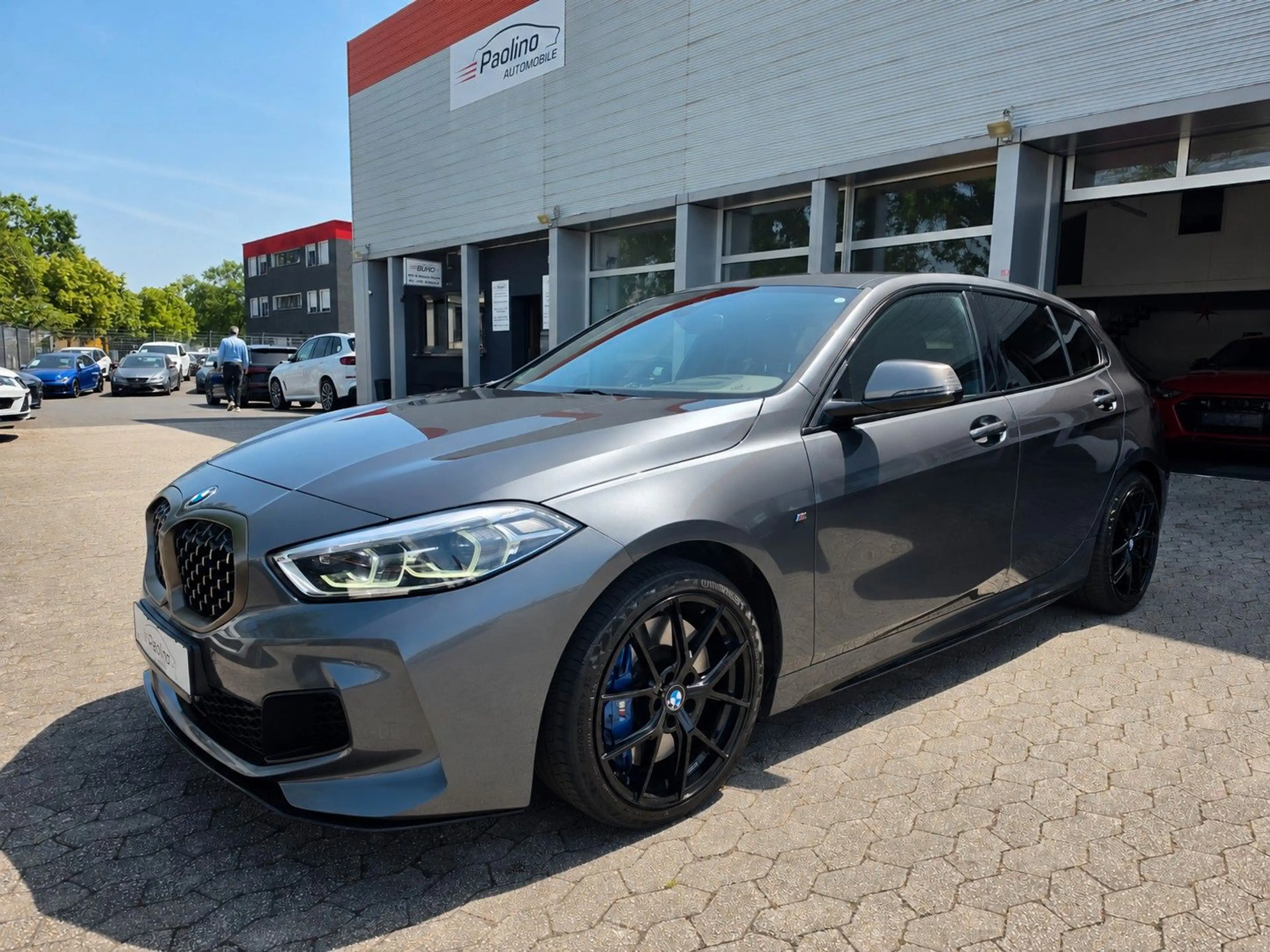 BMW 135 i xDrive*TOP*GARANTIE*DRIVINGASSISTANT*