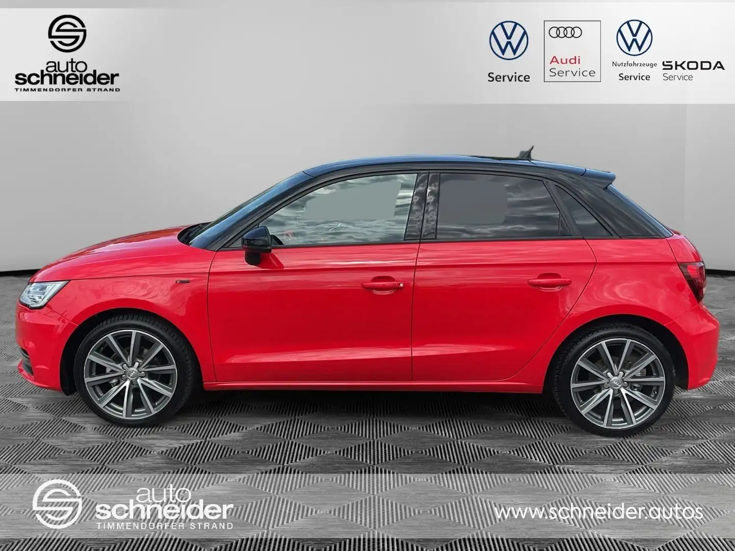Audi A1 A1 Sportback 1.0 TFSI sport ultra MMI Navi Xenon Rouge - 2