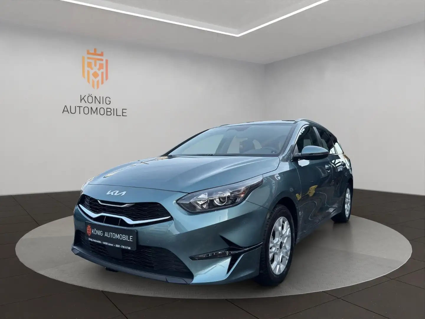 Kia Ceed SW / cee'd SW Cee'd Sportswagon Ultimate Edition/LED/SHZ/NAV Grau - 1