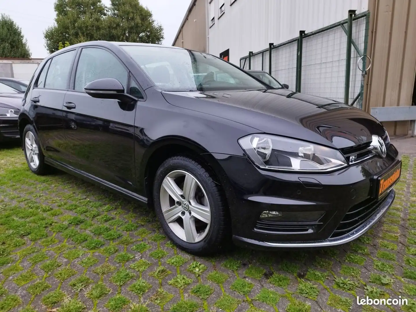 Volkswagen Golf Vw 7 1.6 tdi 110 r-line 5 portes Schwarz - 1