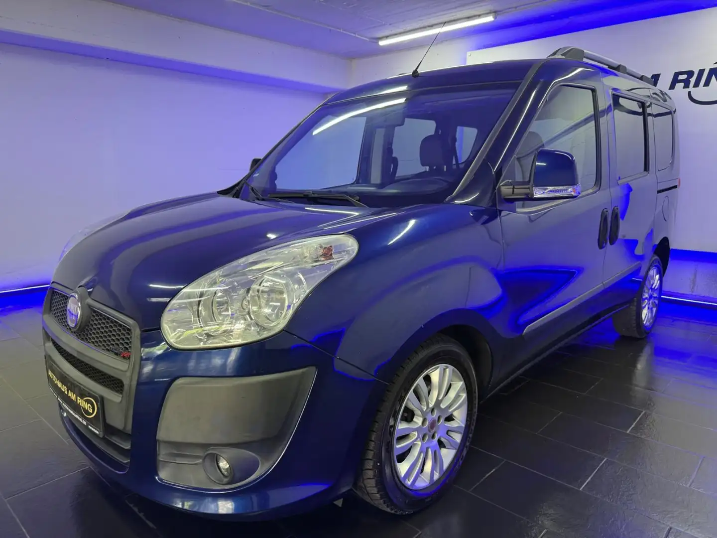 Fiat Doblo Emotion 1.HD ALLWETTER ALU PDC AHK TÜV:NEU Blau - 2