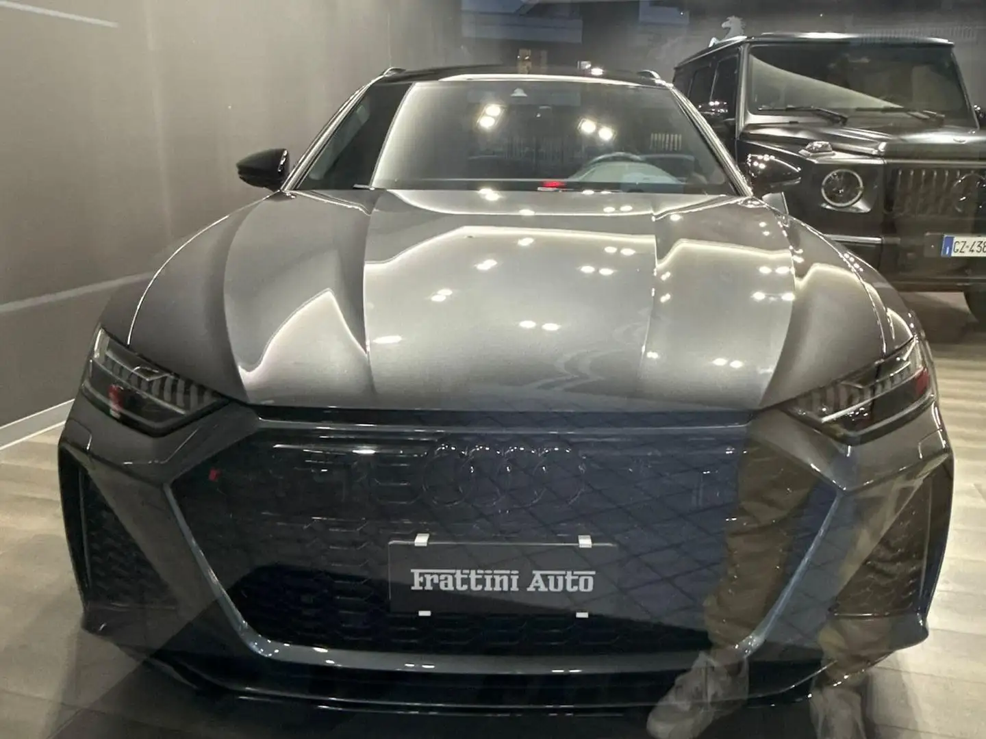 Audi RS6 RS6 Avant 4.0 mhev quattro tiptronic Grijs - 1