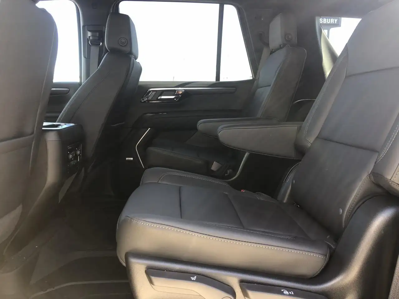 Chevrolet Tahoe снимка Chevrolet Tahoe