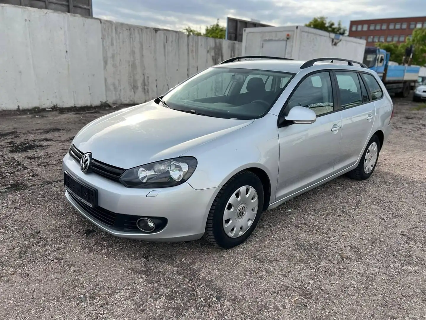 Volkswagen Golf Variant Golf VI Variant 1.6 TDI DPF Comfortline Silber - 1