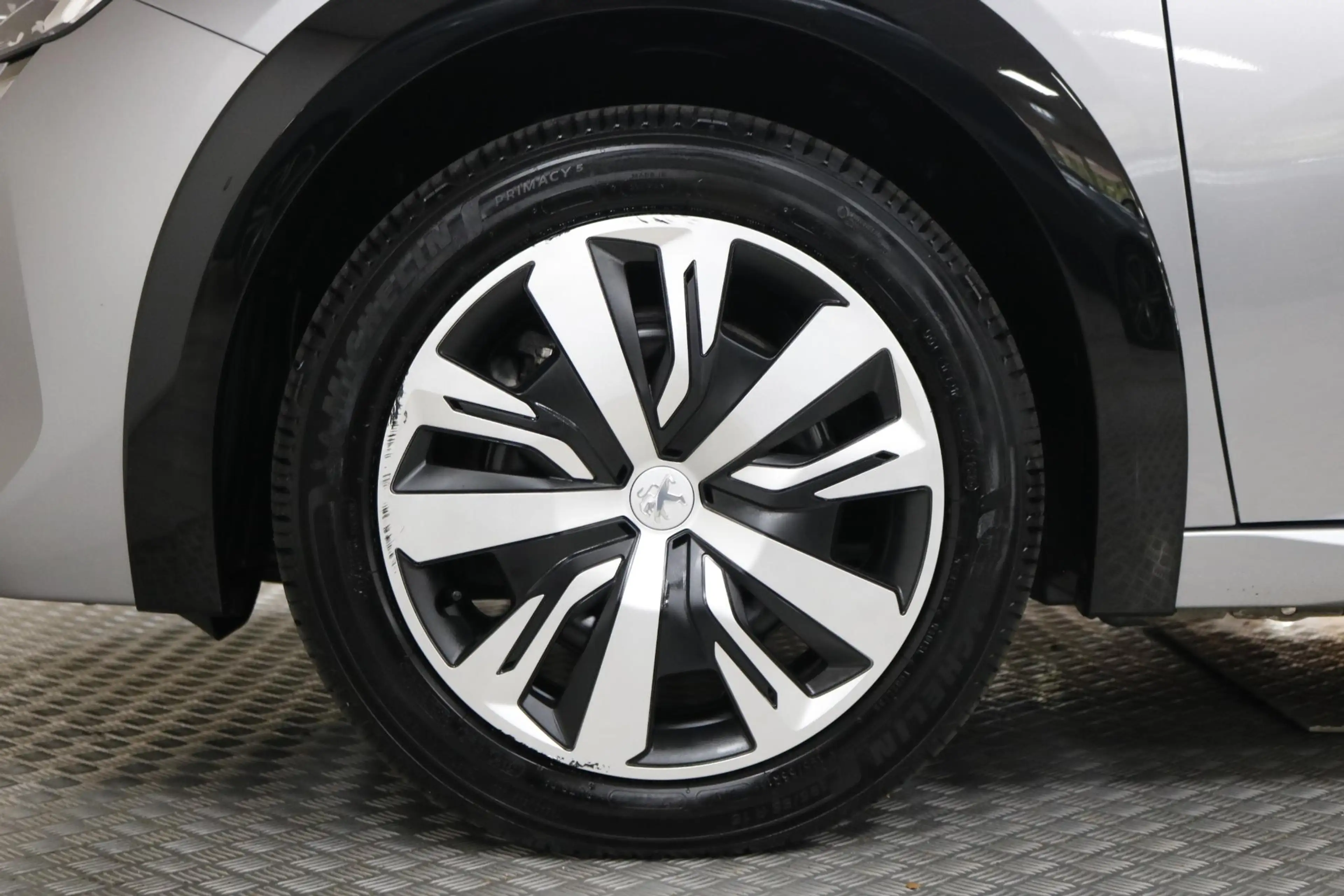 Peugeot e-208 EV Active 50 kWh Climate | Carplay | Bluetooth | C — photo 11