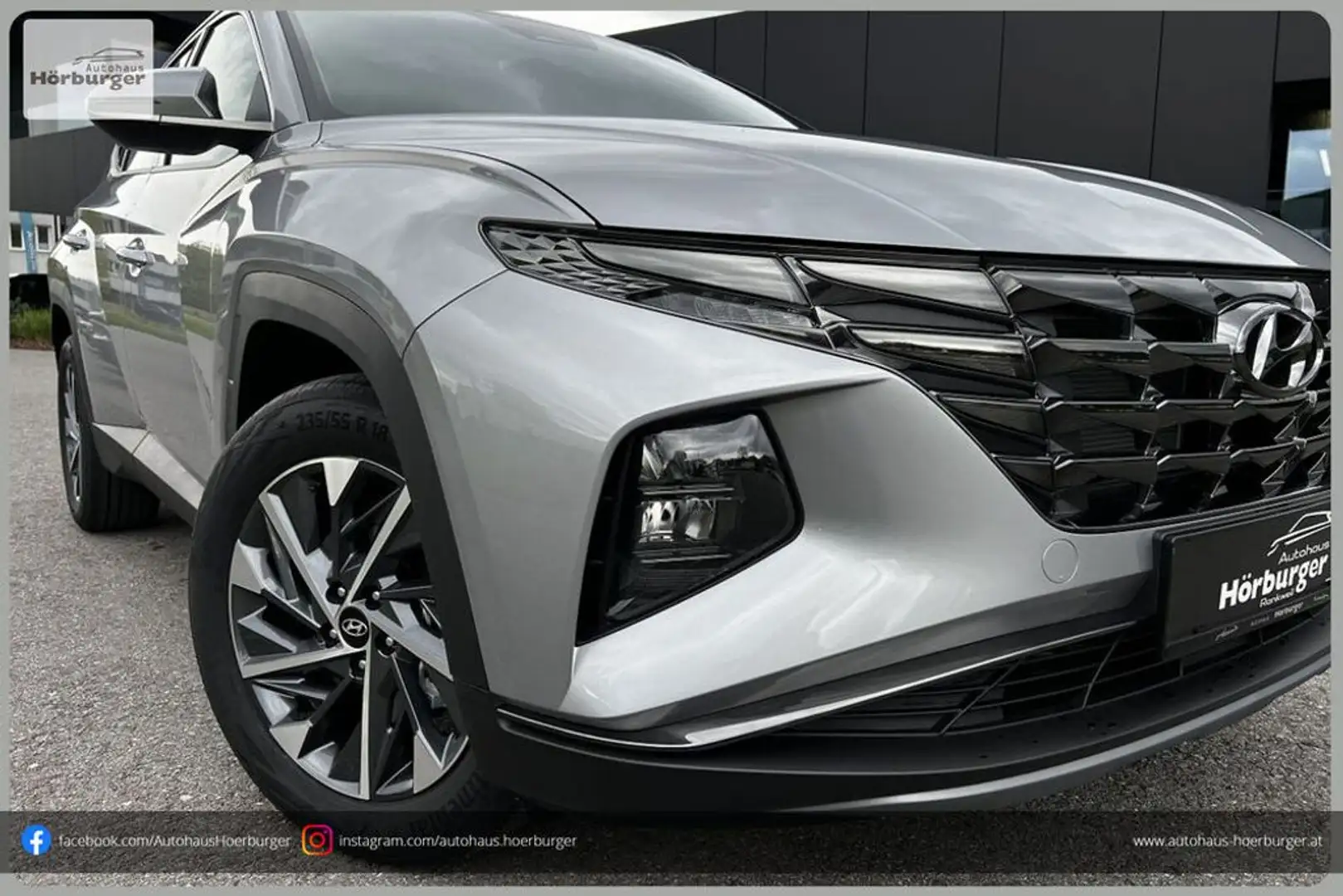 Hyundai TUCSON Smart Line 1,6 CRDi 2WD Silber - 1