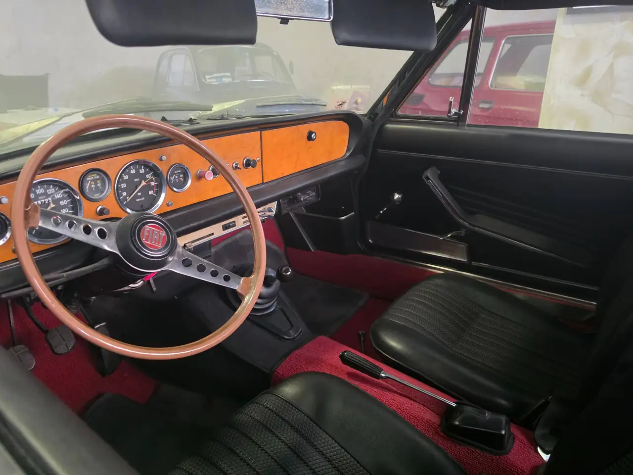 Fiat 124 Spider 126 650 Personal 4, foto 6